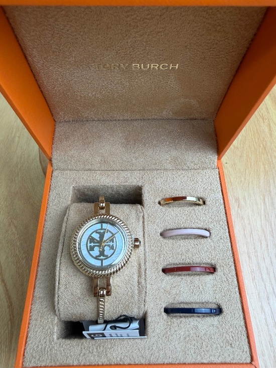 Tory Burch Womens Reva Gold Tone Bangle Interchangeable Watch Set main image 8